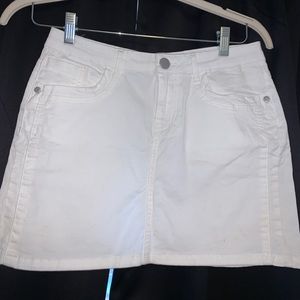 White jean skirt cotton on